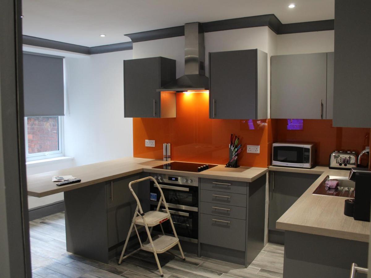 Townhouse Plus @ 282 Walthall Street Crewe Exterior foto